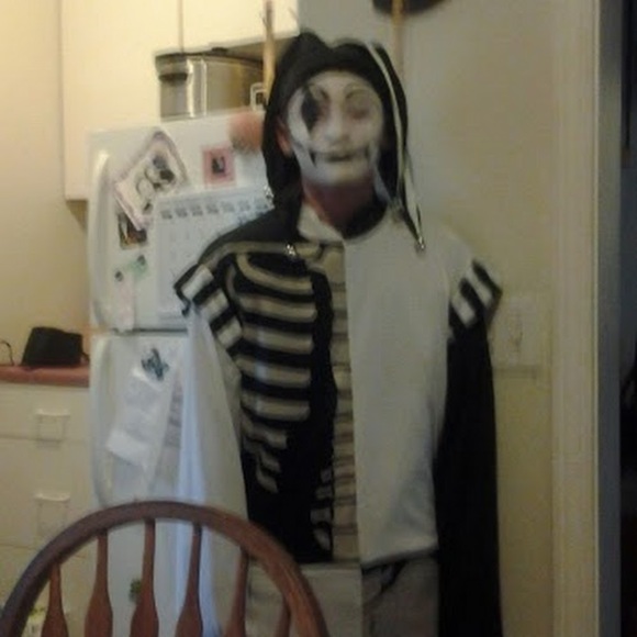 Meet your Posher, Michelle - Picture 1 of 1